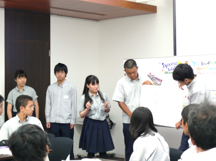 滋賀県立水口東高校の生徒さんがセンターを訪問しました